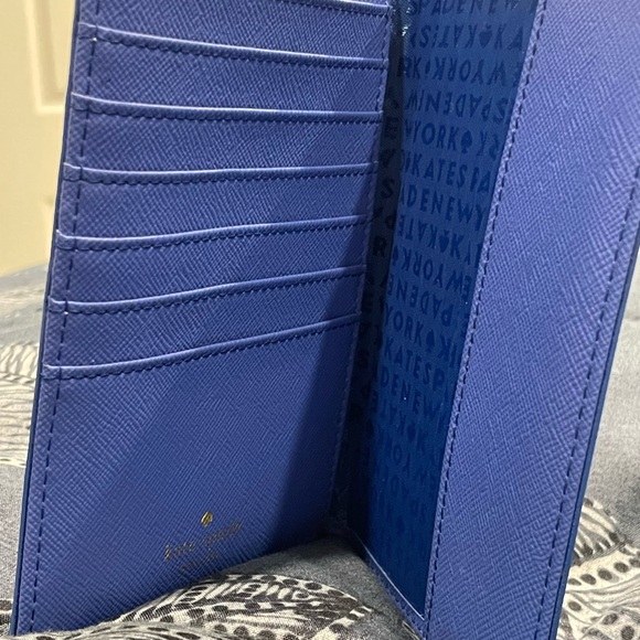 Kate spade passport holder - Picture 4 of 4